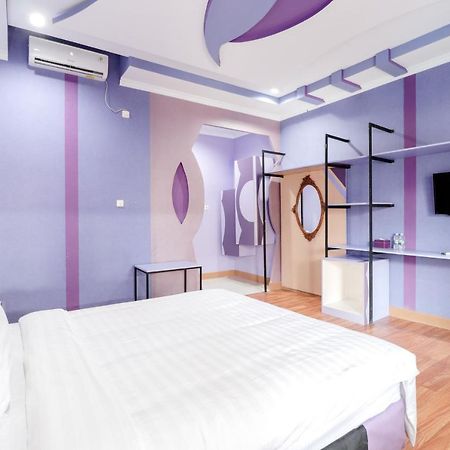Sartini Inn Jogja Yogyakarta Kültér fotó