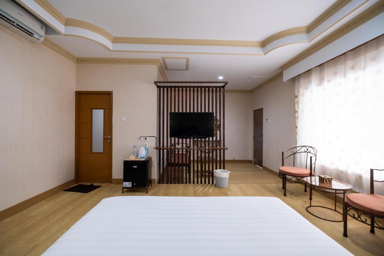 Sartini Inn Jogja Yogyakarta Kültér fotó