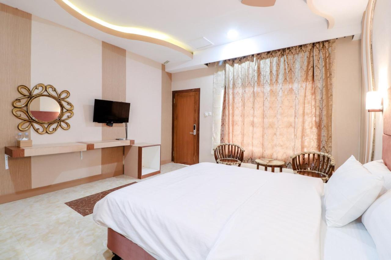 Sartini Inn Jogja Yogyakarta Kültér fotó