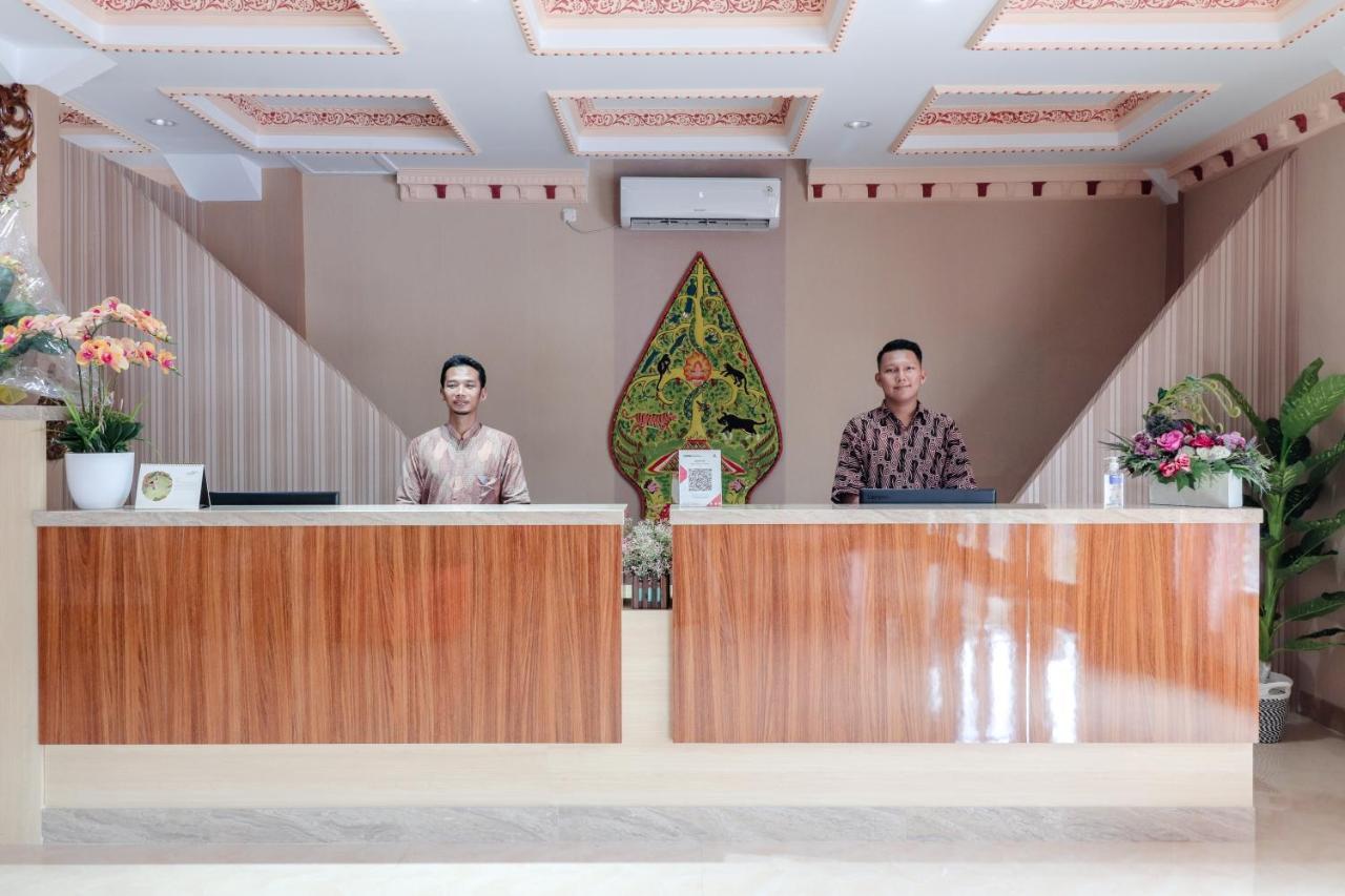 Sartini Inn Jogja Yogyakarta Kültér fotó